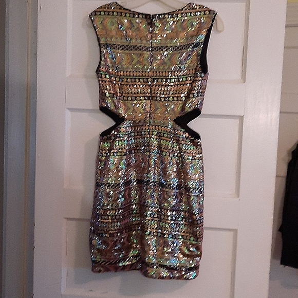 Forever 21 sequined dress - Picture 4 of 8